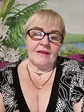 Snapshot of VioletSweet5566 chatting on 11-09-25, 06:17 VioletSweet5566 online show from 11-09-25, 06:17