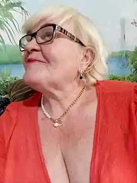 VioletSweet5566 online show from 05-26-26, 12:34