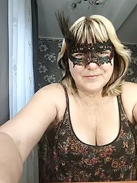 AliceGold5231 online show from 04-11-26, 05:23