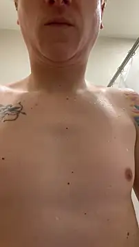 Snapshot of mitch_kamm chatting on 12-17-25, 05:08 mitch kamm online show from 12-17-25, 05:08