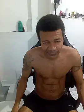 Snapshot of moreno25centimetro chatting on 09-10-25, 11:38 moreno25centimetro online show from 09-10-25, 11:38