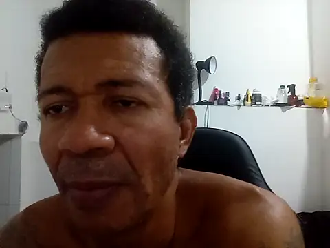 Snapshot of moreno25centimetro chatting on 09-14-25, 12:43 moreno25centimetro online show from 09-14-25, 12:43