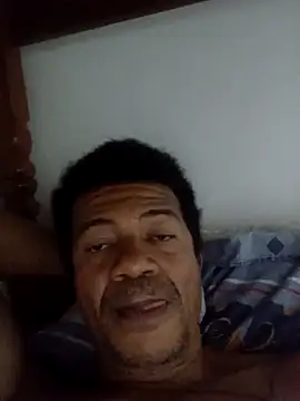 Snapshot of moreno25centimetro chatting on 11-22-25, 02:54 moreno25centimetro online show from 11-22-25, 02:54