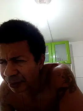 Snapshot of moreno25centimetro chatting on 12-01-25, 02:22 moreno25centimetro online show from 12-01-25, 02:22