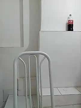 Snapshot of moreno25centimetro chatting on 01-31-26, 07:23 moreno25centimetro online show from 01-31-26, 07:23