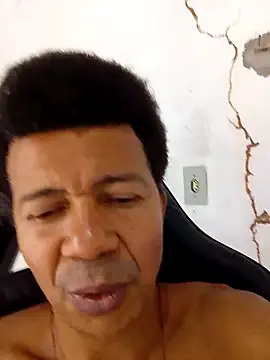 Snapshot of moreno25centimetro chatting on 02-07-26, 01:48 moreno25centimetro online show from 02-07-26, 01:48