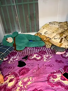 Snapshot of Samcutes chatting on 11-05-25, 06:24 Samcutes online show from 11-05-25, 06:24