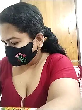 Snapshot of Anamika-38 chatting on 10-05-25, 06:28 Anamika-38 online show from 10-05-25, 06:28