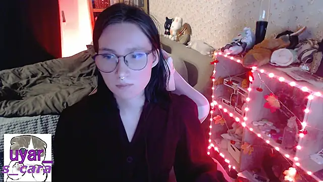 Snapshot of s_cara chatting on 10-28-25, 03:04 s cara online show from 10-28-25, 03:04