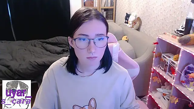 Snapshot of s_cara chatting on 11-13-25, 11:09 s cara online show from 11-13-25, 11:09