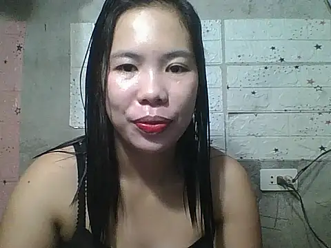 Snapshot of pinaysinglemommm chatting on 09-18-25, 08:44 pinaysinglemommm online show from 09-18-25, 08:44