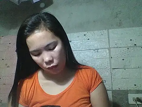 Snapshot of pinaysinglemommm chatting on 09-30-25, 09:14 pinaysinglemommm online show from 09-30-25, 09:14