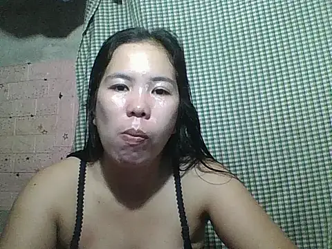 Snapshot of pinaysinglemommm chatting on 11-12-25, 09:14 pinaysinglemommm online show from 11-12-25, 09:14