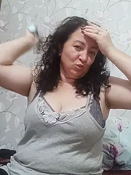 Snapshot of Velvet3451 chatting on 10-05-25, 11:30 Velvet3451 online show from 10-05-25, 11:30