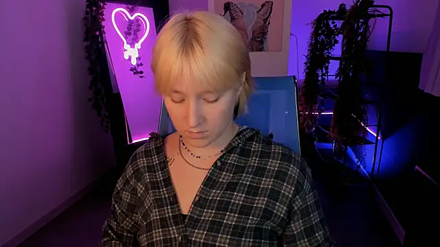 CinBellamy online show from 09-11-25, 05:51