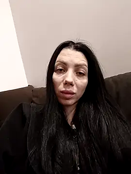 Snapshot of Princessa99885 chatting on 02-04-26, 03:18 Princessa99885 online show from 02-04-26, 03:18