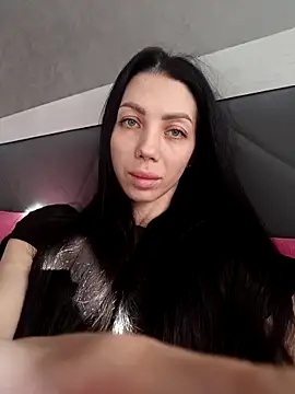 Snapshot of Princessa99885 chatting on 03-10-26, 07:35 Princessa99885 online show from 03-10-26, 07:35