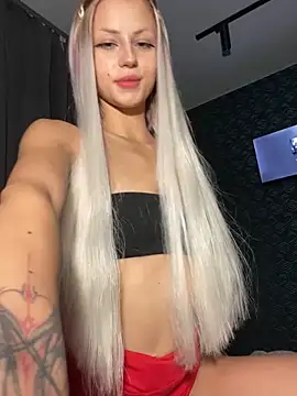 FavoriteKira online show from 10-08-25, 05:21