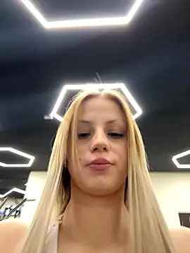 FavoriteKira online show from 01-10-26, 05:15