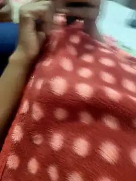 Snapshot of Radhika_01 chatting on 11-19-25, 07:08 Radhika 01 online show from 11-19-25, 07:08