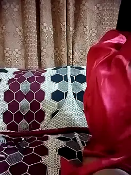 Radhika 01 online show from 04-28-26, 06:35