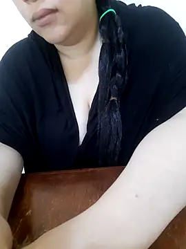 Madam-bezoul- online show from 09-11-25, 11:32