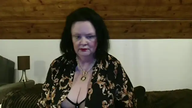 TiffanyMature online show from 11-07-25, 10:32