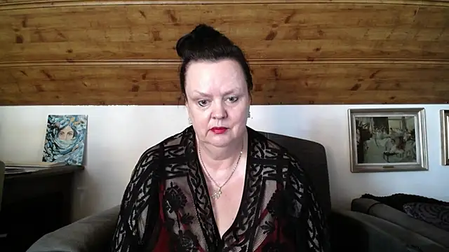 TiffanyMature online show from 07-10-26, 07:12
