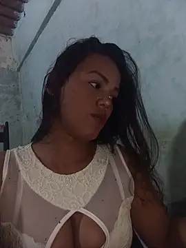 Snapshot of afroditaligh chatting on 11-18-25, 06:51 afroditaligh online show from 11-18-25, 06:51