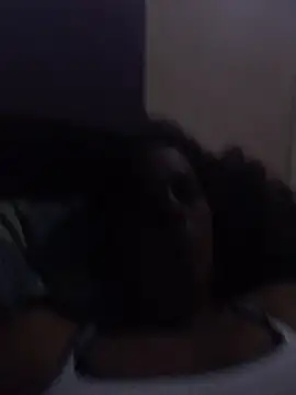 Snapshot of afroditaligh chatting on 11-28-25, 02:58 afroditaligh online show from 11-28-25, 02:58