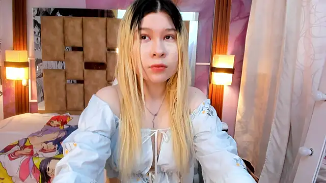 Melody Lolii online show from 10-06-25, 06:05