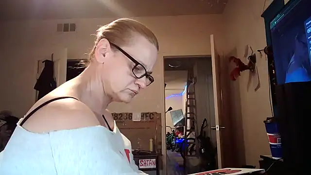 PremiumKitty online show from 03-30-26, 09:05