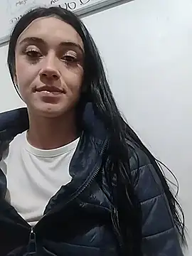 Snapshot of Amy_Kobold3 chatting on 07-04-26, 02:29 Amy Kobold3 online show from 07-04-26, 02:29