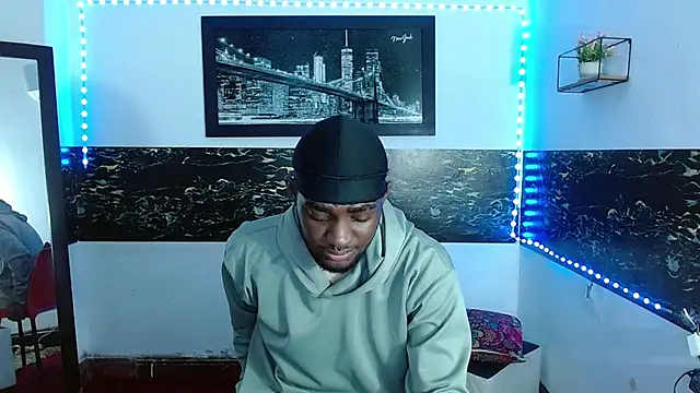 eebony stallion online show from 10-04-25, 03:04