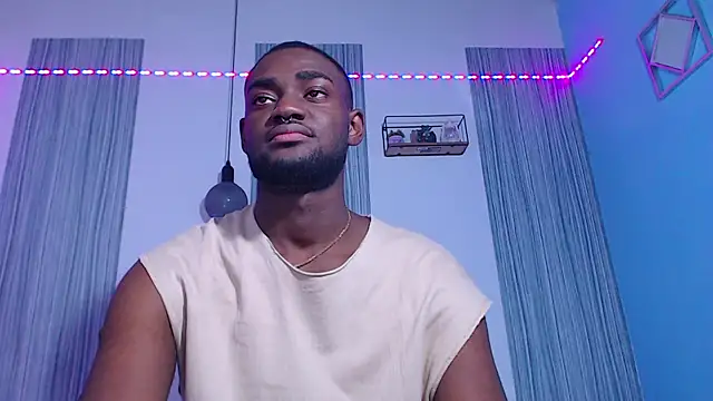 eebony stallion online show from 10-18-25, 03:20