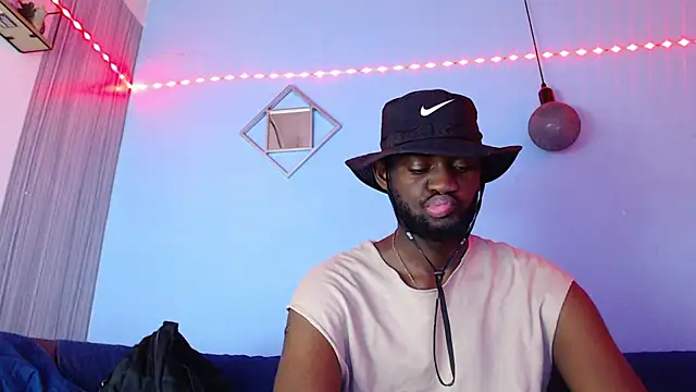 eebony stallion online show from 04-09-26, 06:24