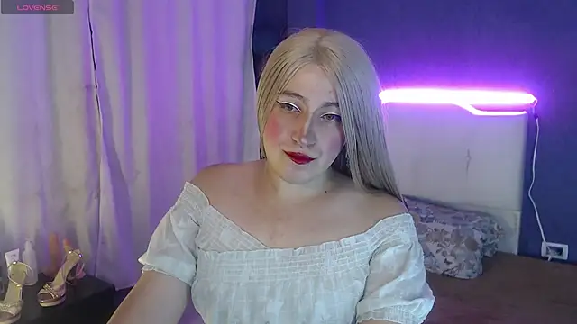 Snapshot of vero_444 chatting on 09-12-25, 09:31 vero 444 online show from 09-12-25, 09:31