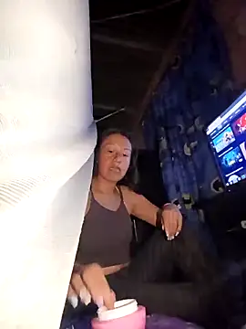 Snapshot of LUNAROSE_SEX chatting on 10-16-25, 02:34 LUNAROSE SEX online show from 10-16-25, 02:34