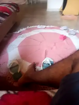 reisloko online show from 10-18-25, 10:27