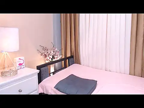 Snapshot of MelissaHardSexTS chatting on 11-30-25, 01:37 MelissaHardSexTS online show from 11-30-25, 01:37