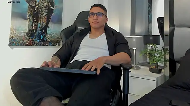 Dash Bukoski online show from 02-16-26, 11:39