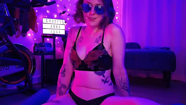 mistressannafoxx online show from 02-15-26, 04:31