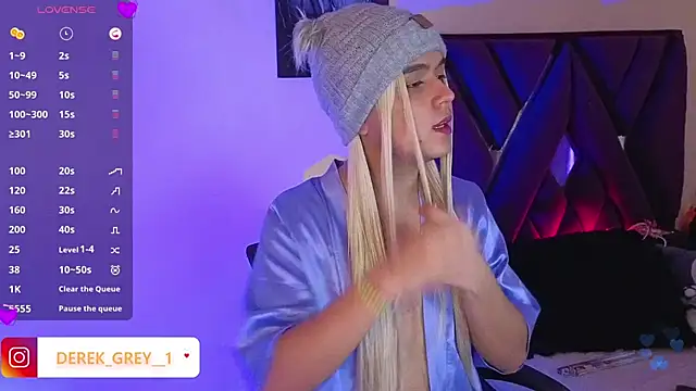 Snapshot of derek_greyy_ chatting on 09-14-25, 07:24 derek greyy online show from 09-14-25, 07:24
