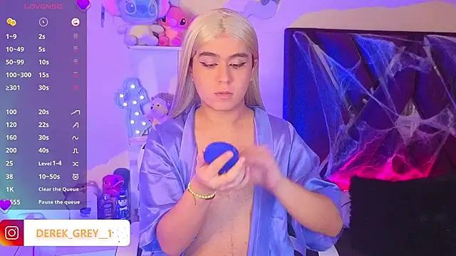 Snapshot of derek_greyy_ chatting on 10-20-25, 05:57 derek greyy online show from 10-20-25, 05:57