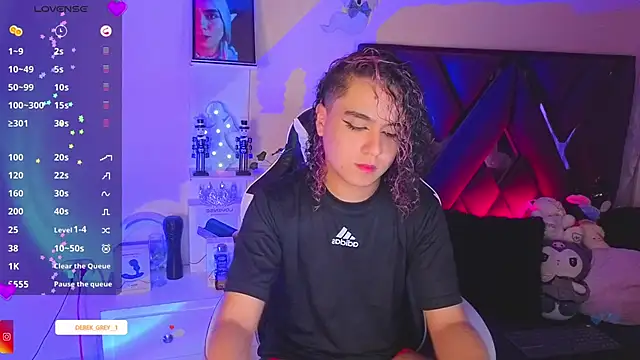 Snapshot of derek_greyy_ chatting on 11-18-25, 10:25 derek greyy online show from 11-18-25, 10:25