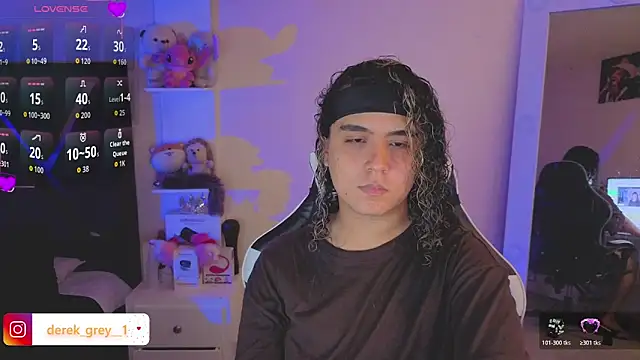 derek greyy  online show from 03-11-26, 08:15