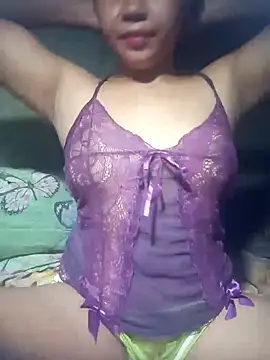 Snapshot of hotmomma8 chatting on 10-09-25, 05:49 hotmomma8 online show from 10-09-25, 05:49