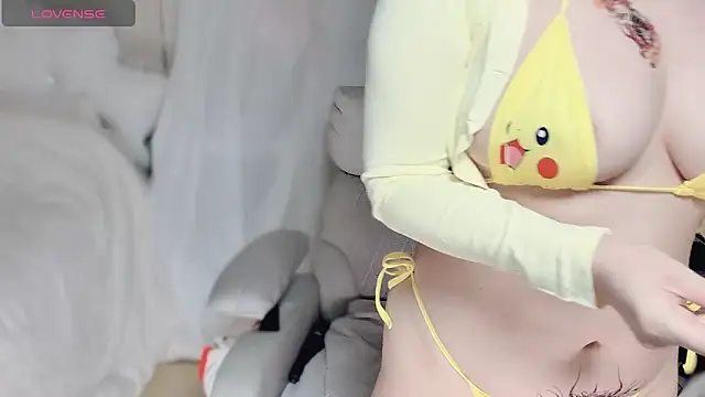 Amaya-yooo-36D online show from 03-21-26, 08:41