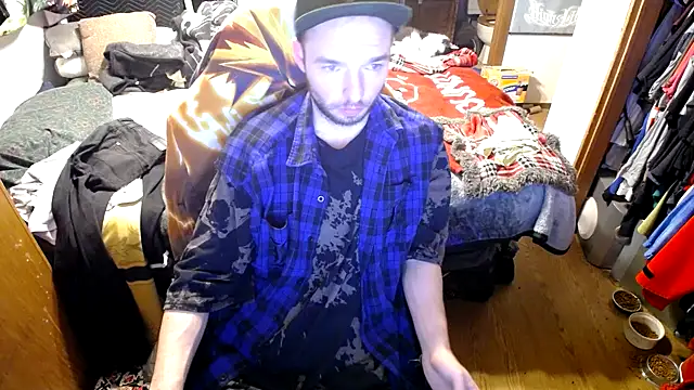 Snapshot of womenhateme69 chatting on 10-01-25, 05:02 womenhateme69 online show from 10-01-25, 05:02