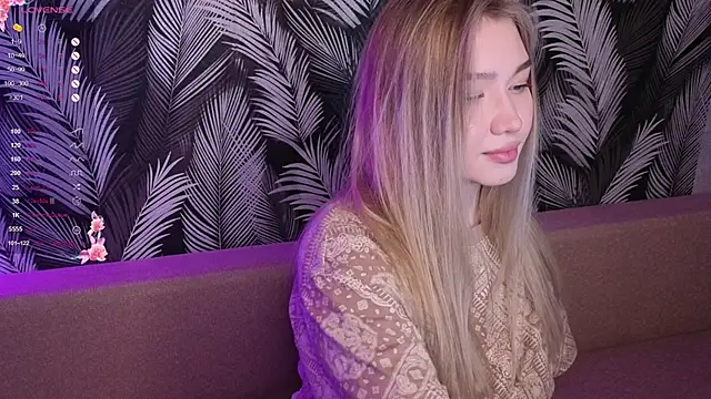 Yuki Star online show from 10-25-25, 04:02